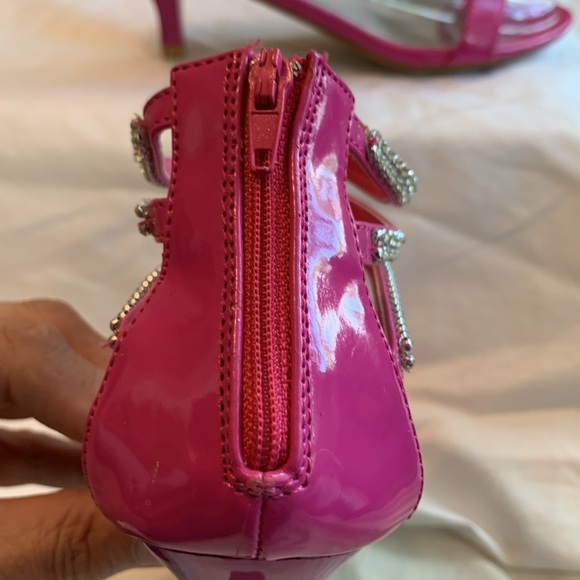 Bubblegum and bling heels - Picture 4 of 4